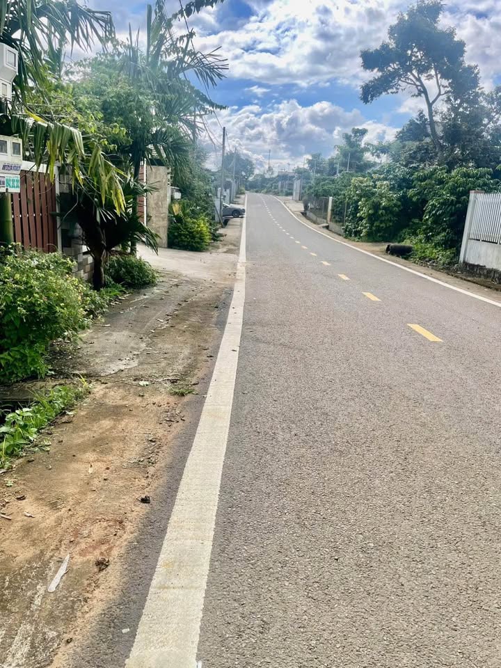 Nhà cho thuê hẻm 172 Lê Phụng Hiểu, P.3 - Giá 2 triệu/tháng, tiện nghi đầy đủ!