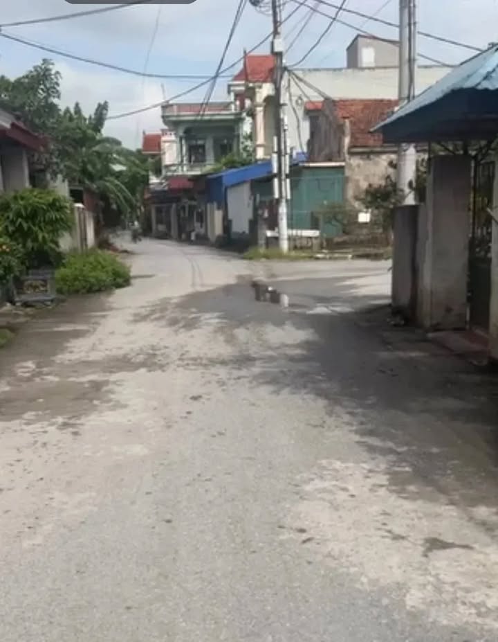 Đất nền Bảo Khê Hưng Yên 105m² giá chỉ 2 tỷ - Đường thông thoáng, xe tải ra vào thoải mái!