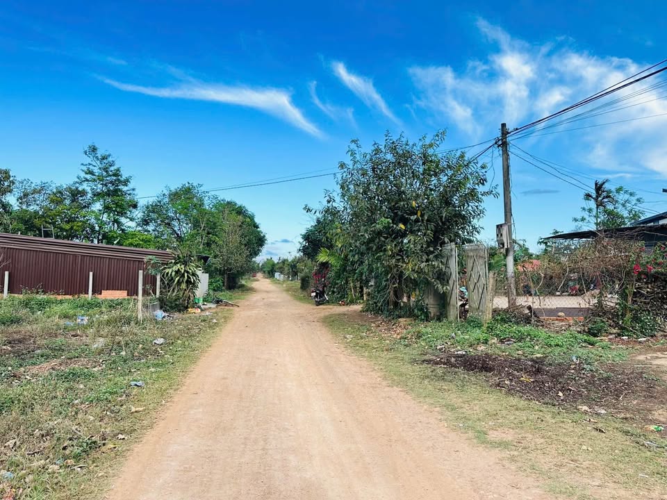 Đất nền Hòa Đông Krông Pắc 235m² giá chỉ 700 triệu - Tiềm năng phát triển cao!