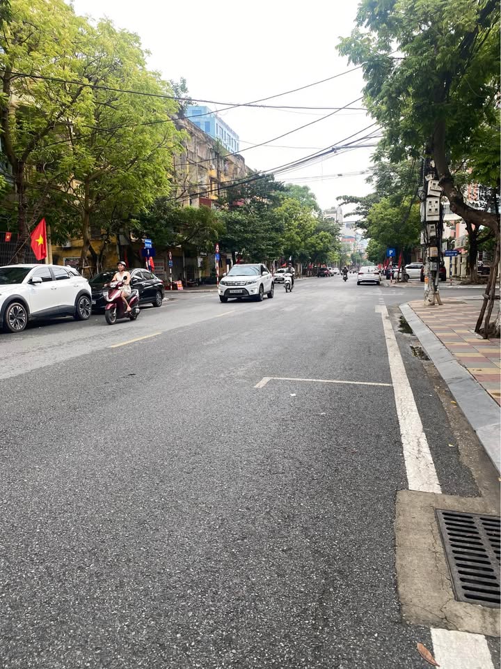 Bán gấp FrontHouse mặt đường Trần Hưng Đạo Thái Bình 69m² - Vị trí đắc địa kinh doanh!