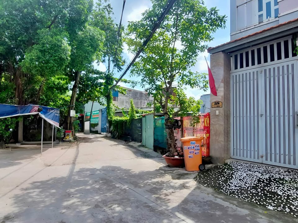 Đất thổ cư đường Thạnh Lộc 22, Quận 12, 1.046,5m² giá 32,5 tỷ - Cơ hội đầu tư hiếm có!