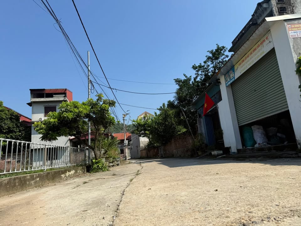 Đất nền Đại Đồng 113.6m² giá 2 tỷ - View 3 hồ chạy dài, pháp lý chuẩn!