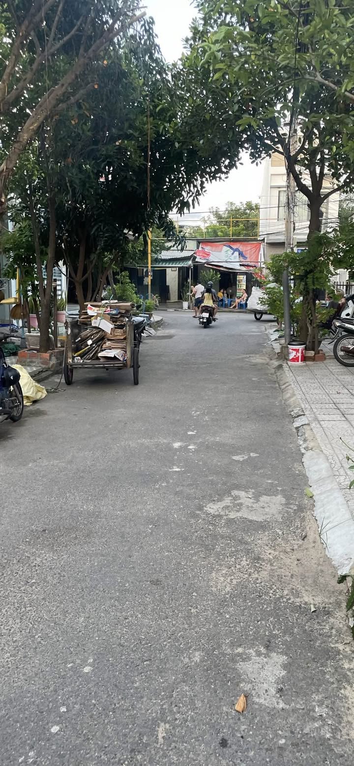 Nhà cấp 4 gác lửng Nại Hiên Đông, Sơn Trà 65.625m² - Vị trí trung tâm, an ninh tốt!