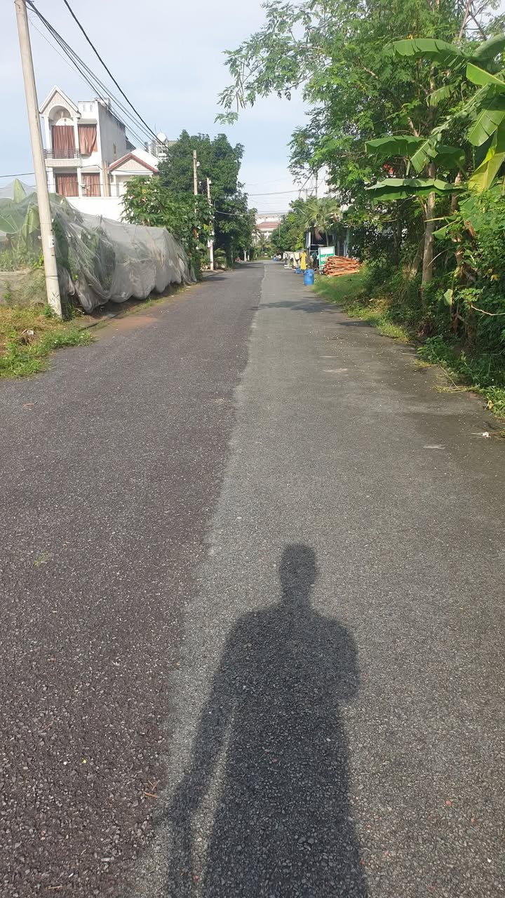 Đất nền KDC Tứ Hải Dĩ An 300m² giá 9 tỷ - Đầu tư sinh lời ngay!