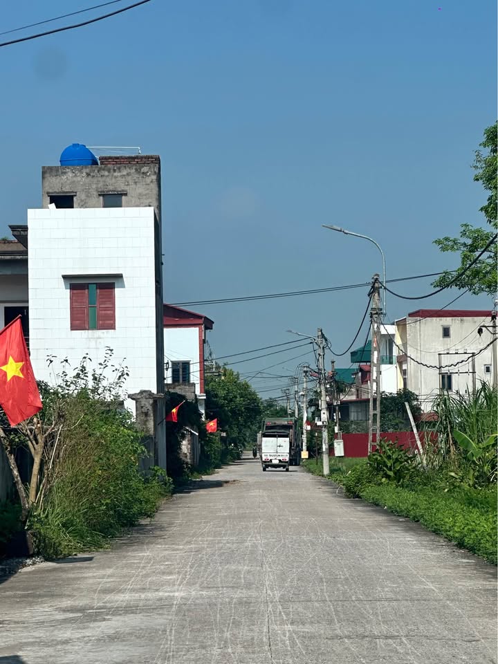 Đất nền Bồng Lai, Quế Võ 98m² giá 1.7 tỷ - Mặt tiền rộng, kinh doanh thuận lợi!