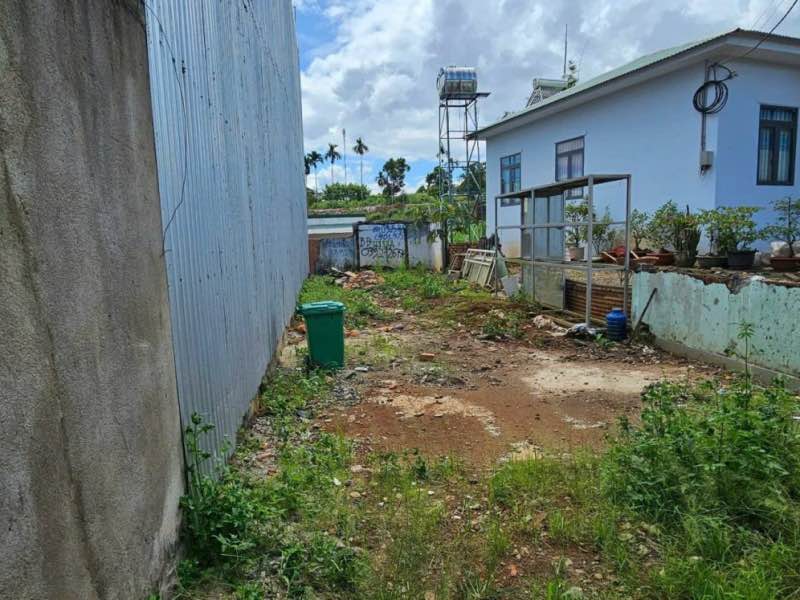 Đất thổ cư 110m² hẻm 4m Nguyễn Văn Cừ giá 1.9 tỷ - Đầu tư sinh lời hiệu quả!