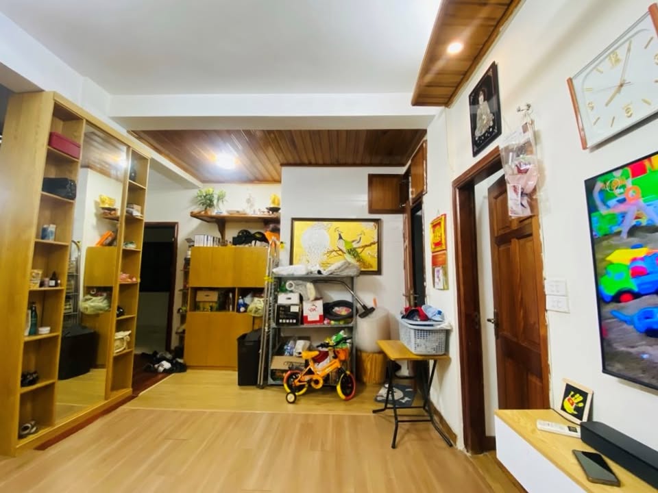 Căn hộ CT4 Bắc Linh Đàm, Hoàng Mai 78m² giá 5.5 tỷ - Căn góc view đẹp!