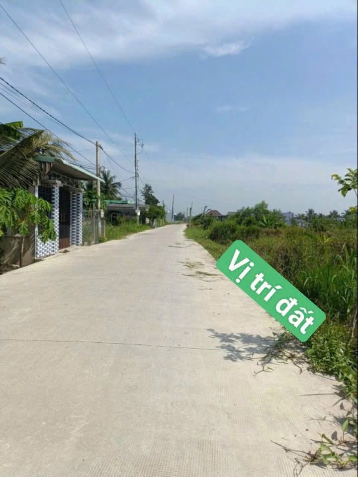 Đất nền mặt tiền Đường Nguyễn Thị Điểm, Tân Bình, Long An - 210m² giá 1.58 tỷ - Hỗ trợ tách nền