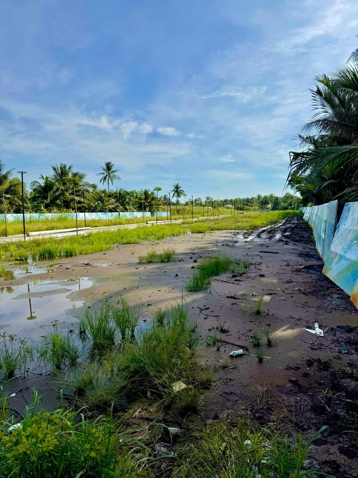 Đất nền Rạch Giá 100m² giá chỉ 500 triệu - Sổ hồng riêng, xây dựng tự do!