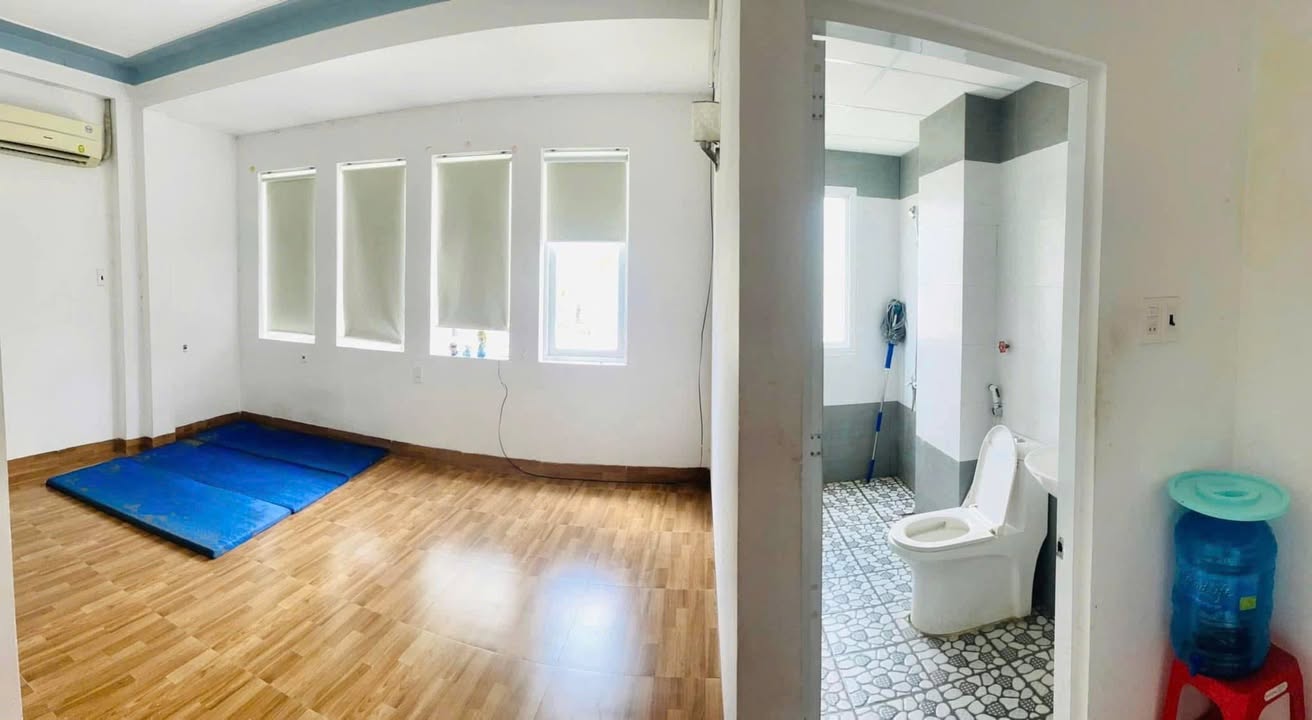 Phòng cho thuê 101/1 Cần Vương, Quy Nhơn - Không gian thoáng đãng, tiện nghi đầy đủ!