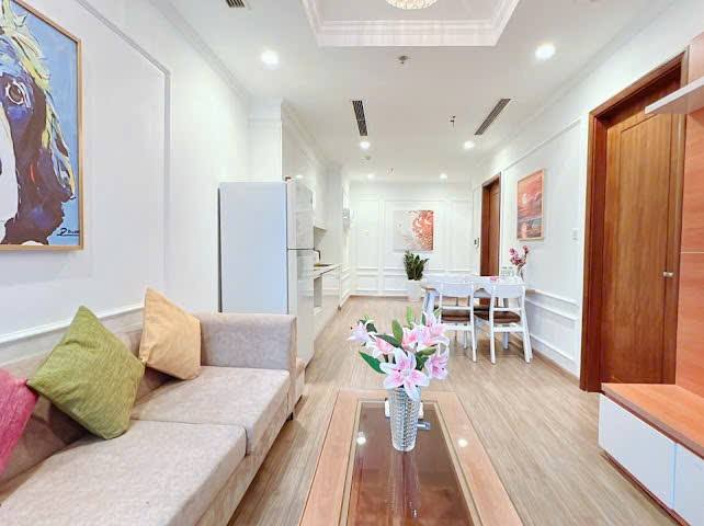 Căn hộ Times City 2 phòng ngủ giá 18 triệu - Full nội thất cao cấp, sẵn sàng vào ở!