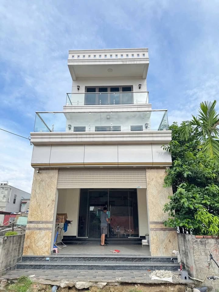 Nhà 3 tầng tại Đông Phương, Kiến Thụy, Hải Phòng 90m² giá 4 tỷ - Sẵn sàng vào ở ngay!