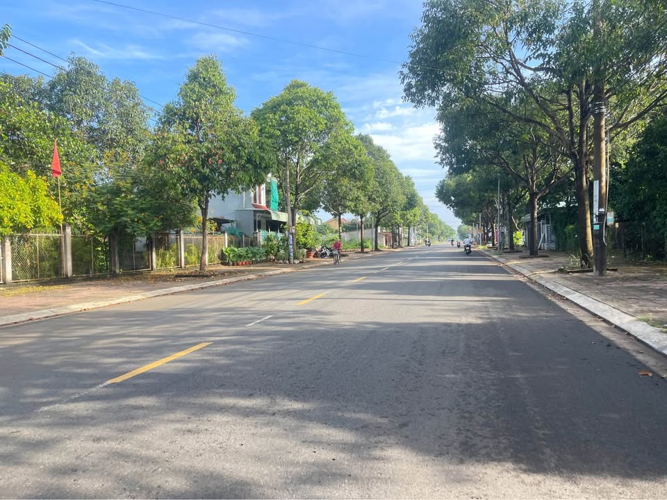 Đất thổ cư mặt tiền nhựa Hòa Long, Bà Rịa 100m² giá 1.3 tỷ - Cơ hội đầu tư tuyệt vời!