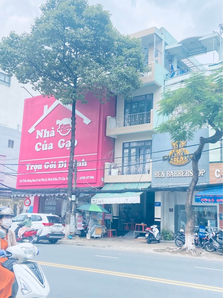 Cho thuê nhà góc 2 mặt tiền Trần Hưng Đạo, Cần Thơ - Giá 130 triệu/tháng!