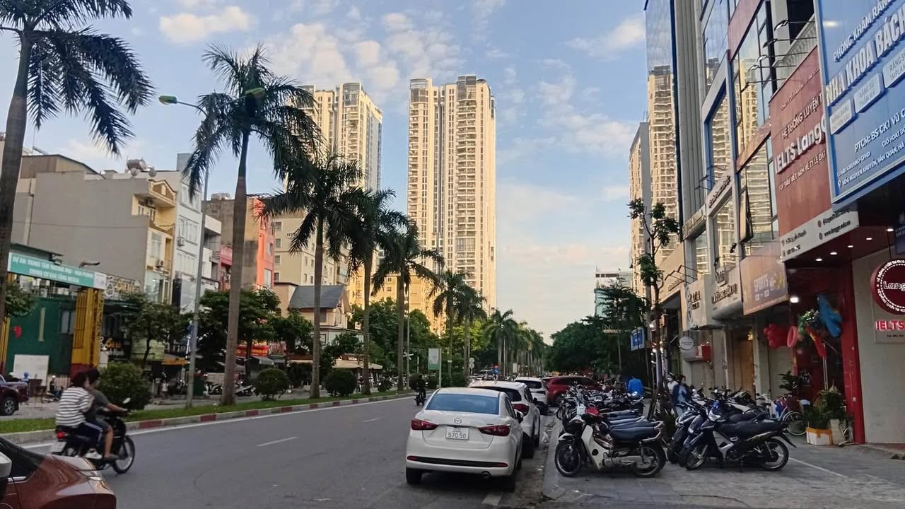 Bán đất tặng nhà 5 tầng Nguyễn Khuyến, Văn Quán 60m² giá 15 tỷ - Cơ hội đầu tư tuyệt vời!