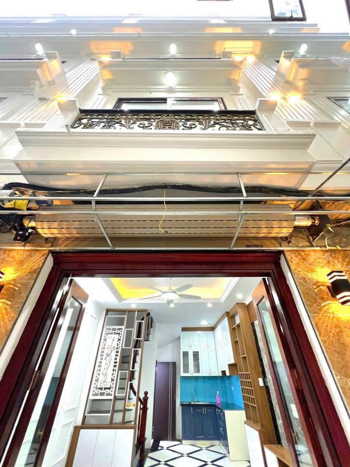 Nhà 5 tầng Thụy Phương 30m² giá 6 tỷ - Nhà mới, gần cầu Thăng Long!