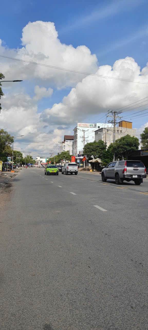 Nhà mặt tiền đường Hà Hoàng Hổ, 150m² giá 12 triệu - Thích hợp cho thuê ngay!