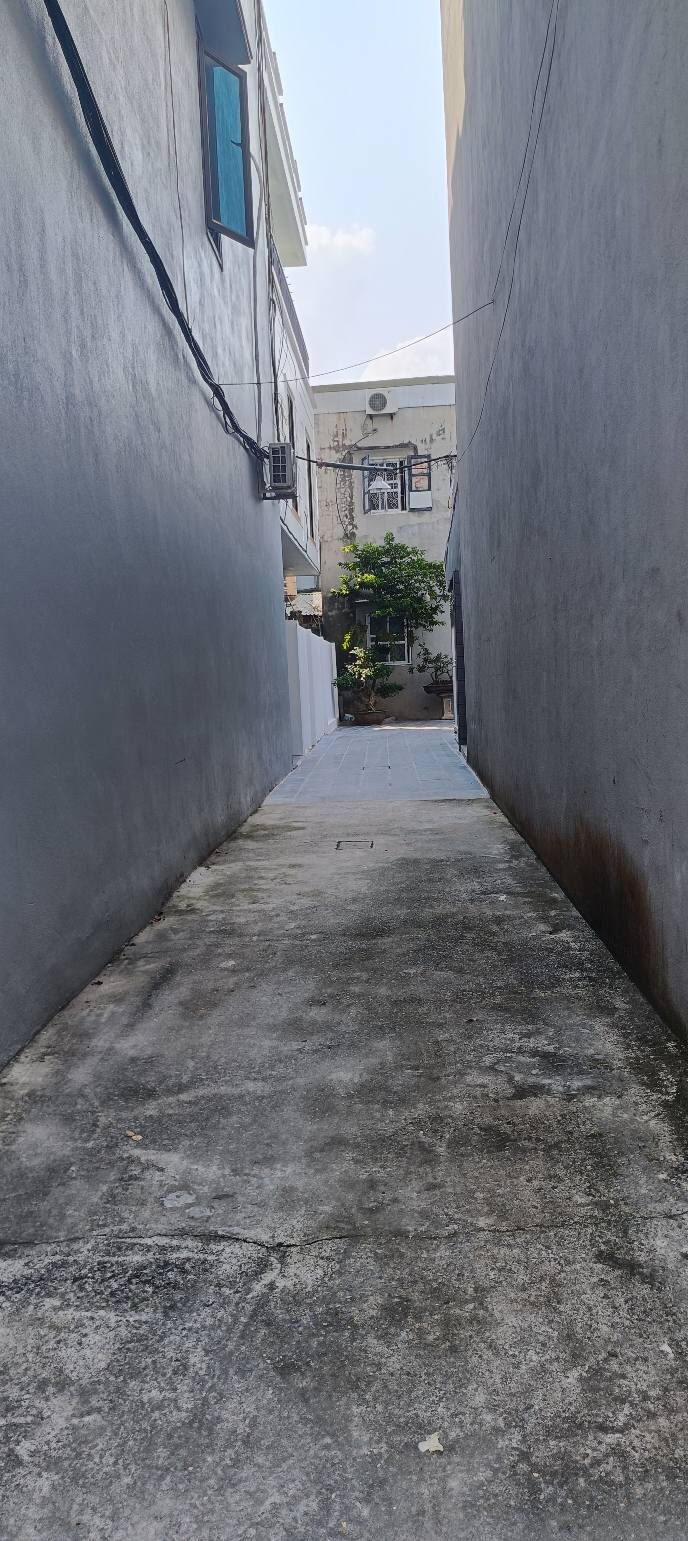 Bán nhà mới 32m² tại phường Trần Lãm giá 1 tỷ - Thiết kế 3 tầng hiện đại!