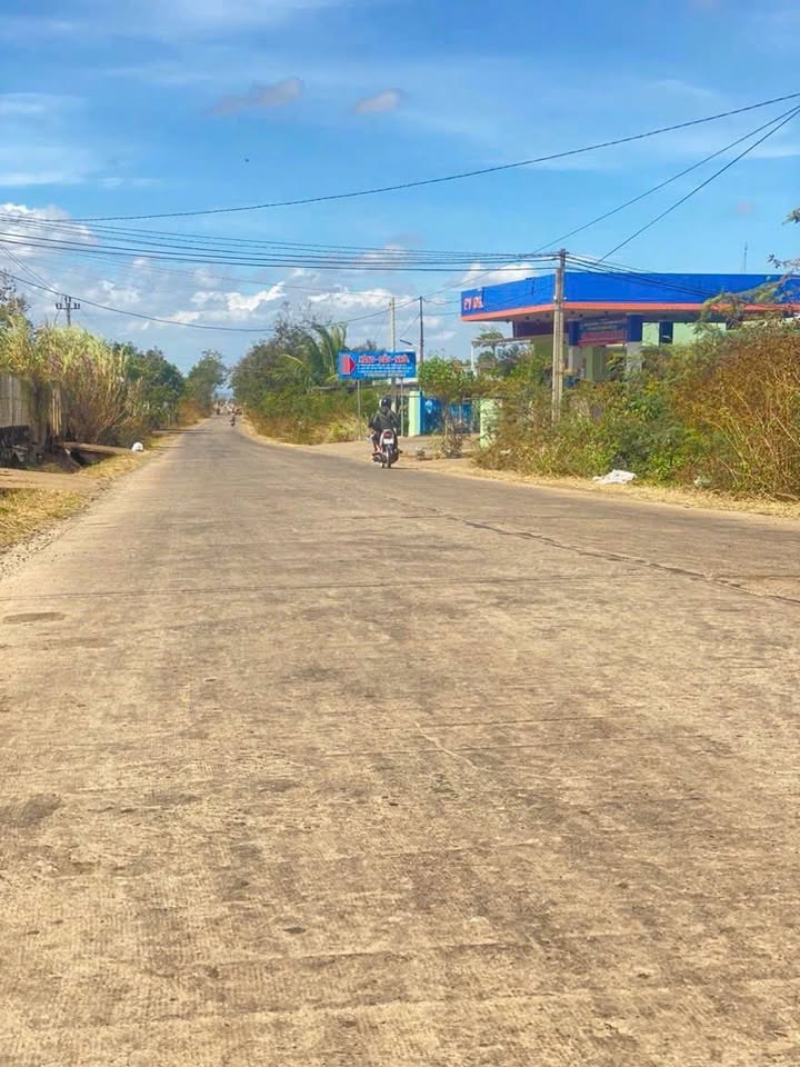 Đất mặt tiền Liên Thôn 4, Buôn Ma Thuột 205m² giá 1.799 tỷ - Cơ hội đầu tư lý tưởng!