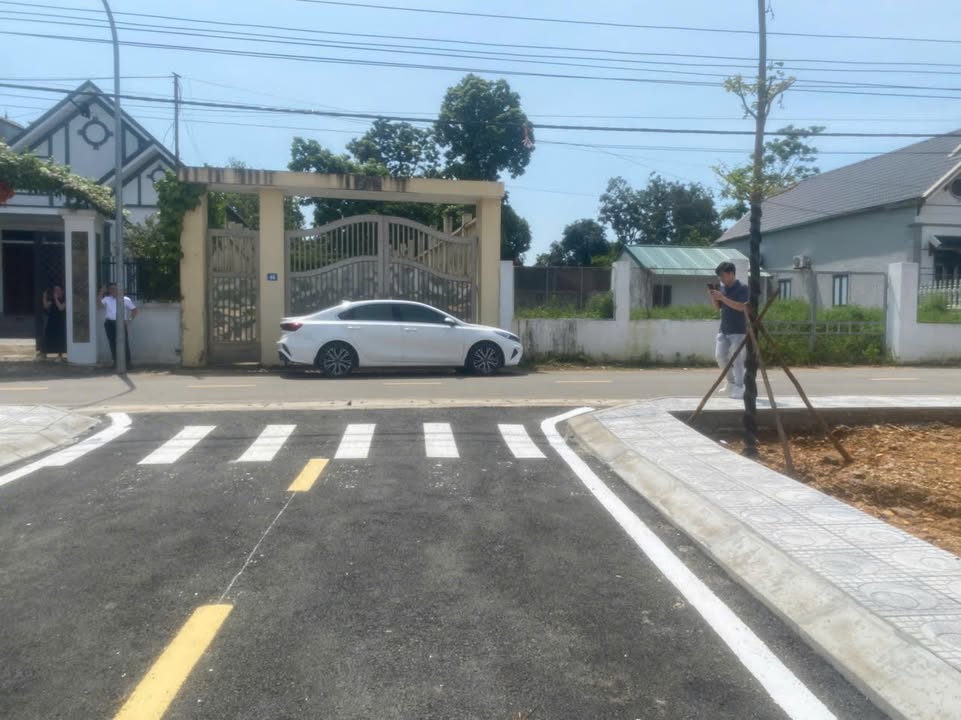 Đất Phúc Lộc 100m² giá 2.7 tỷ - Đầu tư sinh lời hấp dẫn!