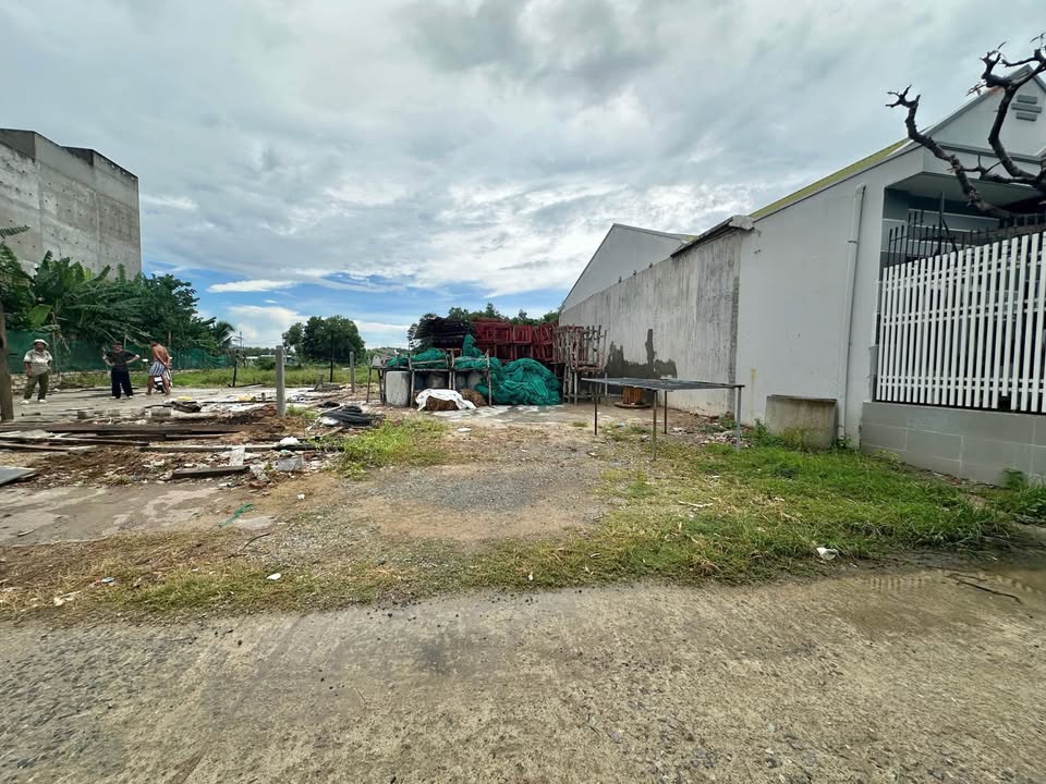 Đất thổ cư 164,8m² gần cầu Phú Kiểng - Tiềm năng đầu tư cao chỉ 2,15 tỷ!