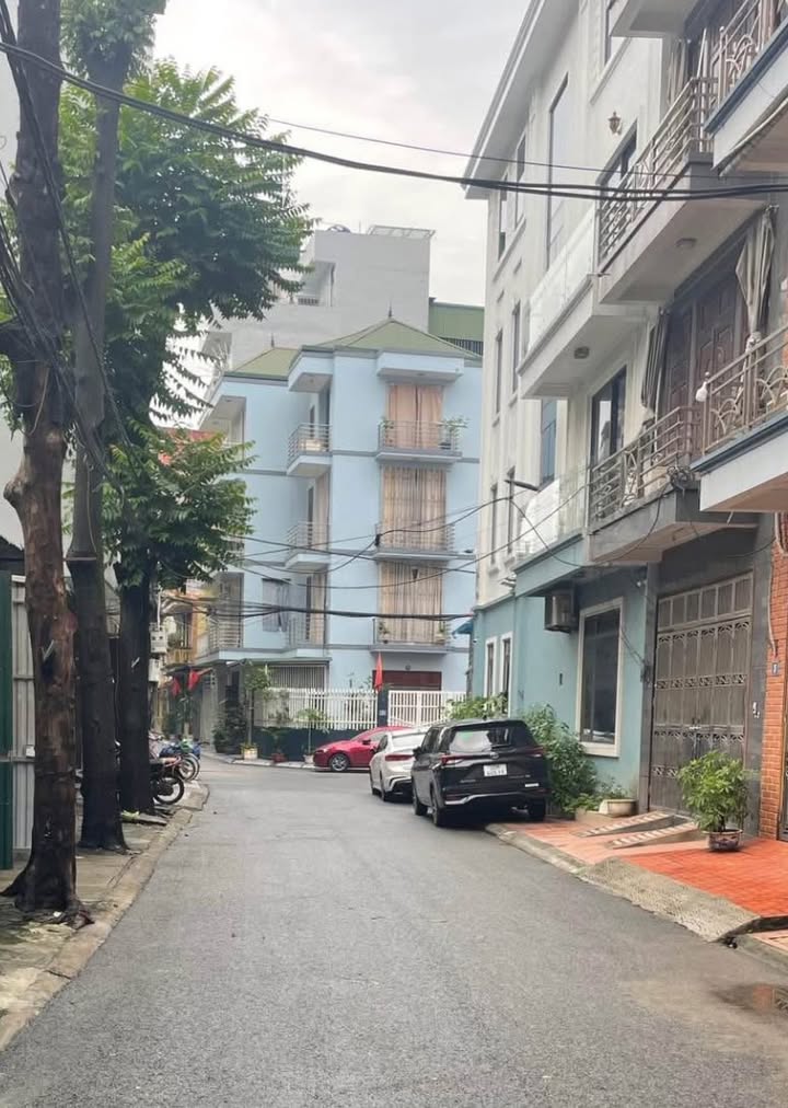 Bán đất Xuân Đỉnh - Phạm Văn Đồng 60m² - Vị trí kinh doanh thuận lợi!