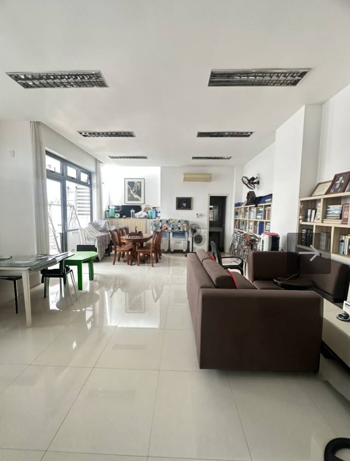 Nhà mặt tiền Trần Thánh Tông, Sơn Trà 88.8m² giá 10.5 tỷ - Cơ hội đầu tư tuyệt vời!