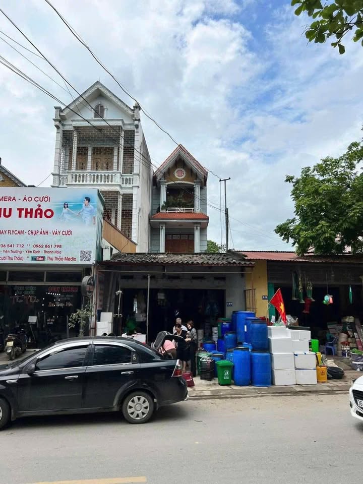 Bán nhà mặt tiền trung tâm phố Kiểu, Yên Định, Thanh Hóa 190m² - Kinh doanh hiệu quả!