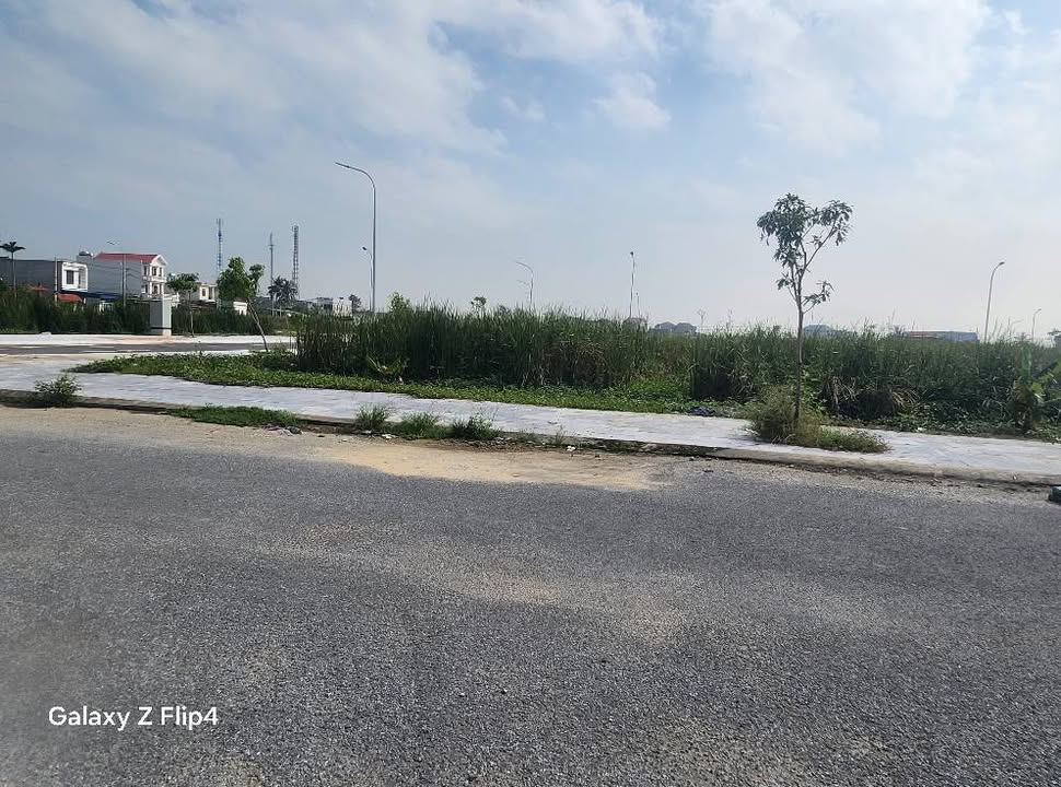 Đất nền biệt thự Hoằng Phụ 270m² giá 2.7 tỷ - Đầu tư sinh lời ngay!