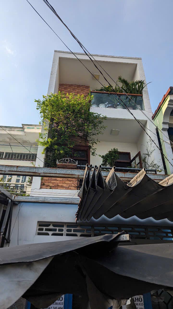 Nhà mặt tiền đường Nguyễn Dư quận Tân Phú 72m² giá 9 tỷ - Đầu tư sinh lời ngay!