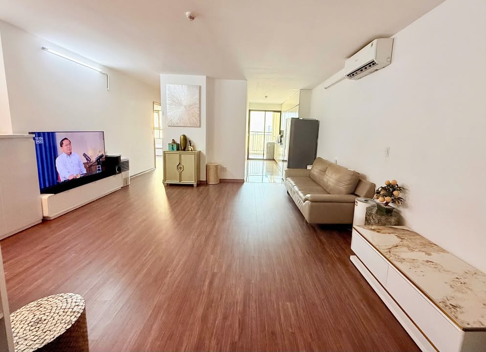 Căn hộ chung cư New Horizon Lĩnh Nam 80m² giá 6 tỷ - Sổ đỏ chính chủ, view đẹp!
