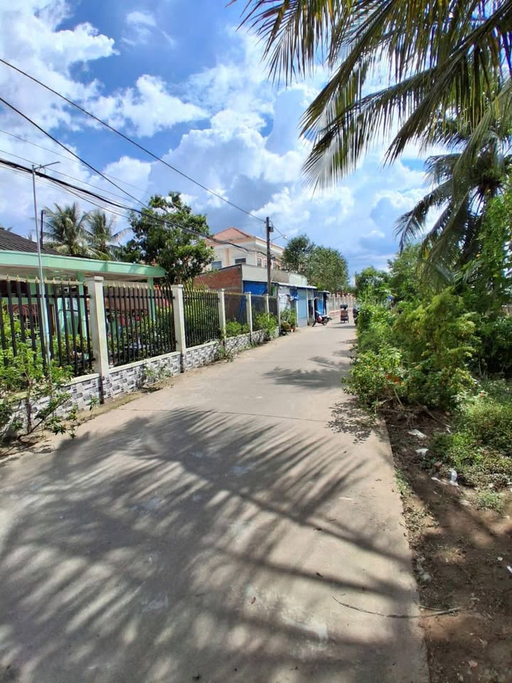 Nhà mới 100% tại Long Tuyền, Cần Thơ 75.5m² giá 1.69 tỷ - Thích hợp cho gia đình