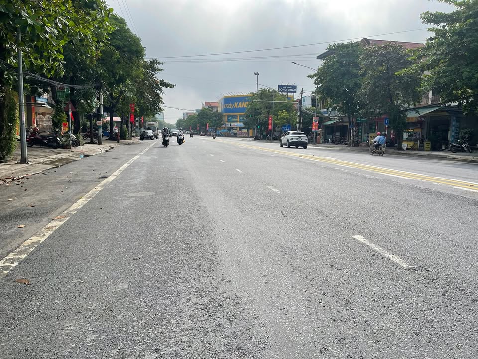 Đất nền mặt tiền Đại Lộ Hùng Vương, 108m² giá 9 tỷ - Cơ hội đầu tư hấp dẫn!