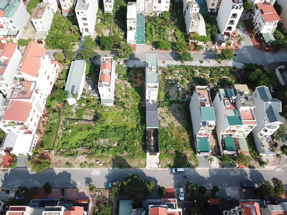 Đất cột 8 mở rộng phường Hạ Long 236m² - Sổ hồng chính chủ, giá chỉ 7x triệu/m²!