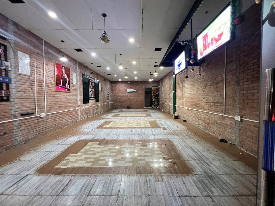 Nhà nguyên căn Nguyễn Văn Cừ, Quy Nhơn 108m² giá 9 triệu - Phù hợp kinh doanh đa ngành nghề!