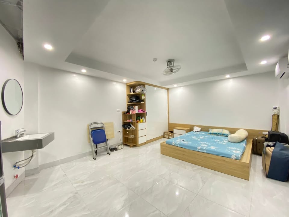 Phòng cho thuê 30m² tại Ngõ 354 Trần Khát Chân - Giá chỉ 5.5 triệu/tháng