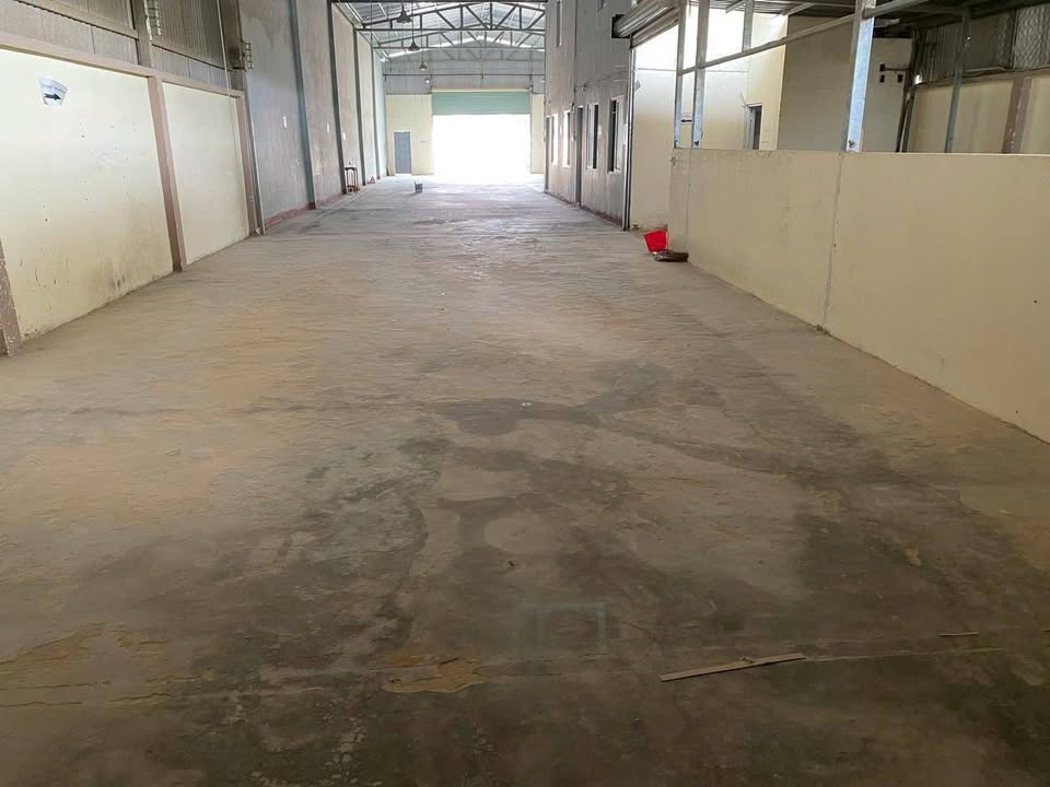 Kho xưởng cho thuê tại Củ Chi 700m² giá 20 triệu - Khu vực phát triển thuận lợi!