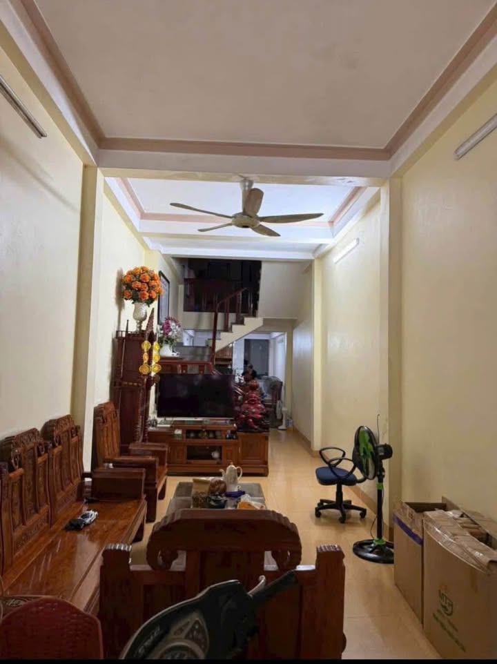 Nhà 2 tầng đường Thành Thái, phường Hàm Rồng, 50m² giá 3.15 tỷ - Sẵn sàng ở ngay!