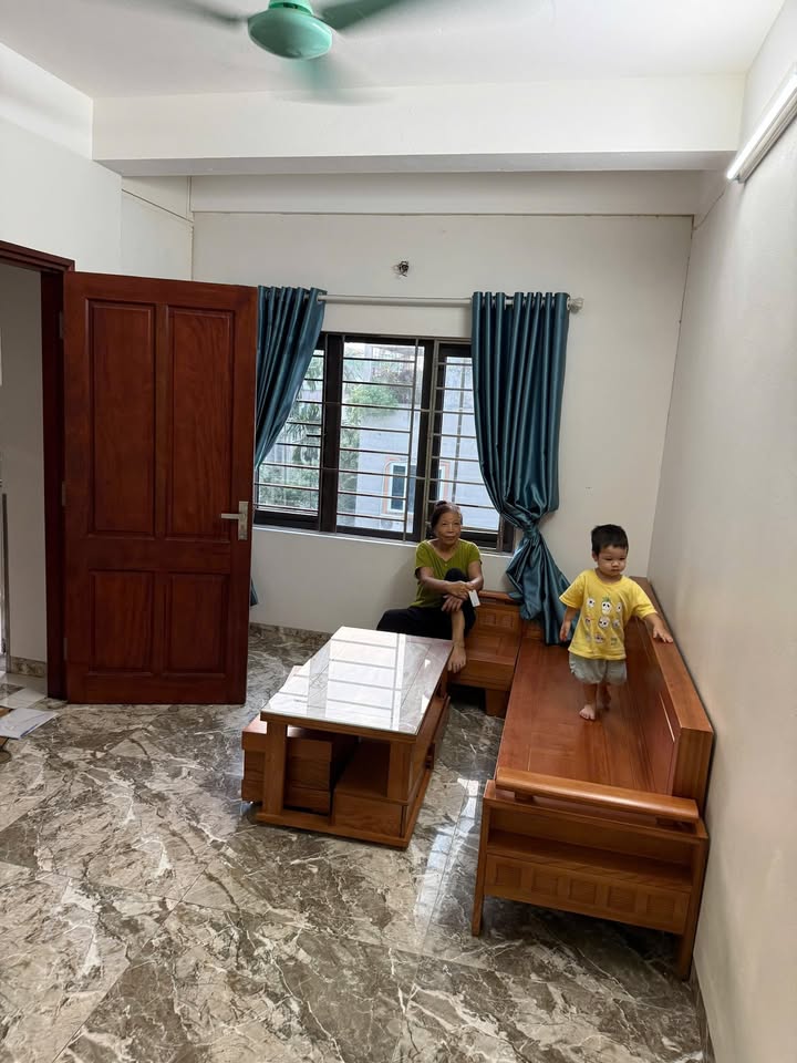 Căn hộ cho thuê Ngọc Thụy 65m² giá 7 triệu - Vào ở ngay!