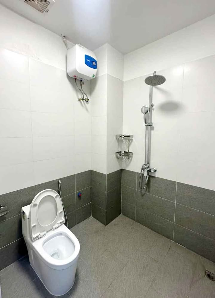 Nhà đẹp phố Thạch Bàn, Gia Lâm 40m² giá 8 tỷ - Sẵn sàng vào ở!