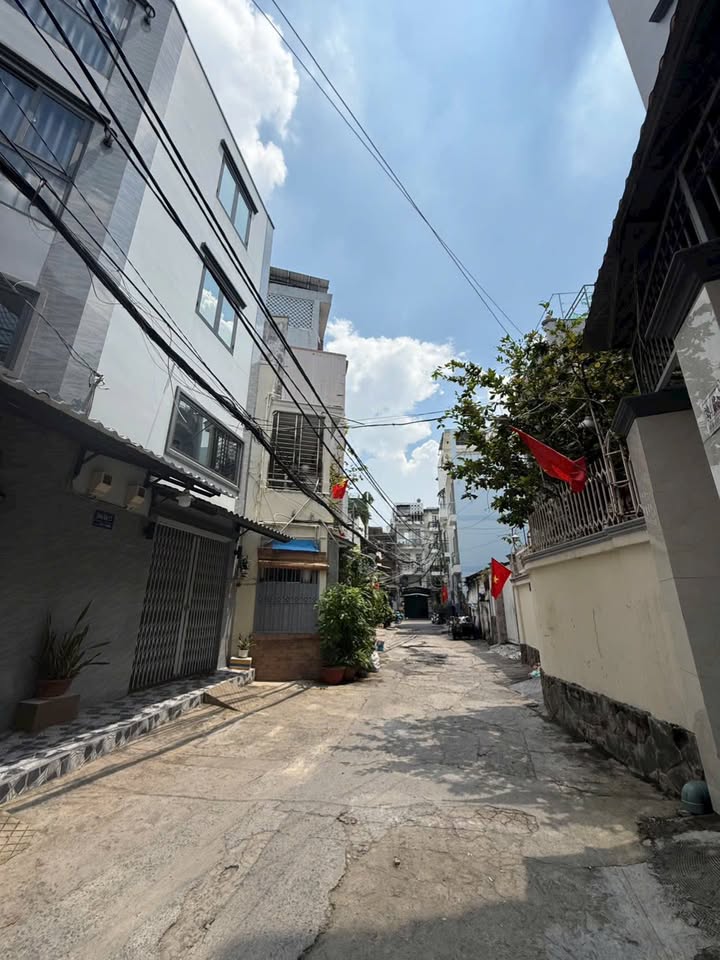 Nhà chính chủ Bùi Đình Tuý, Bình Thạnh 46m² giá 7.2 tỷ - Xe hơi đỗ cửa!