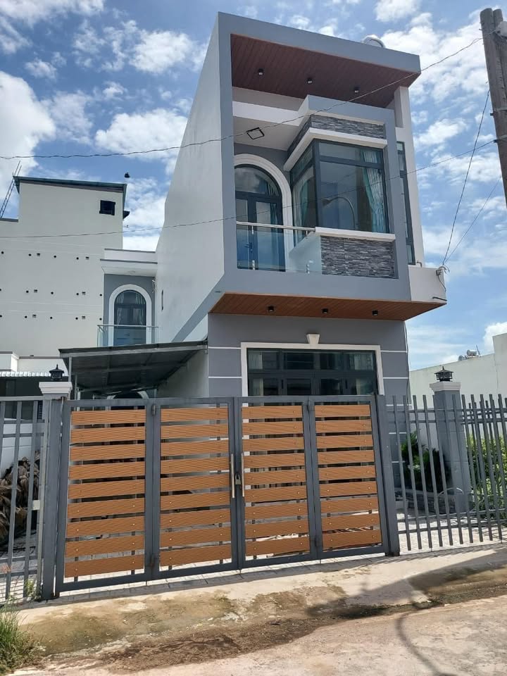 Nhà 1 Trệt 1 Lầu KDC Tràng An Bạc Liêu 145m² - Sổ hồng chính chủ, giá thỏa thuận!