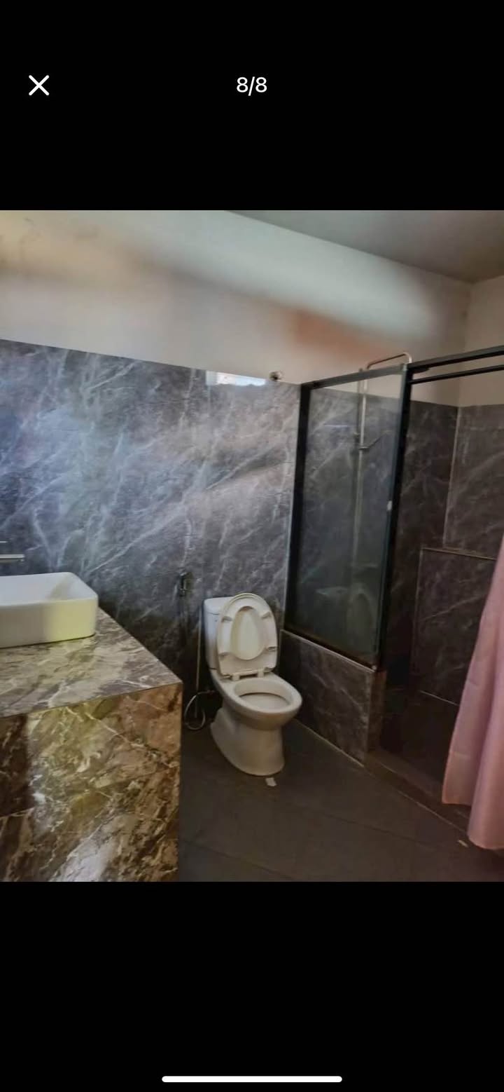 Cho thuê nhà nguyên căn hẻm ô tô Trần Xuân Độ 333m² giá 10 triệu - Sân đậu ô tô thoáng mát!