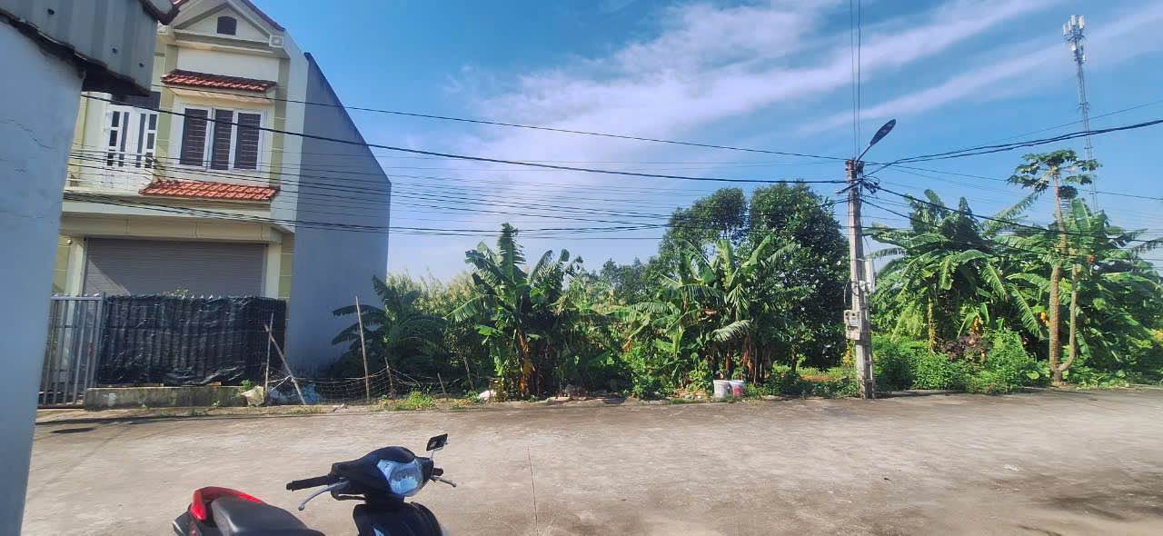 Đất nền Tân Thành Vụ Bản 120m² giá 2.16 tỷ - Vị trí thuận lợi cho đầu tư!