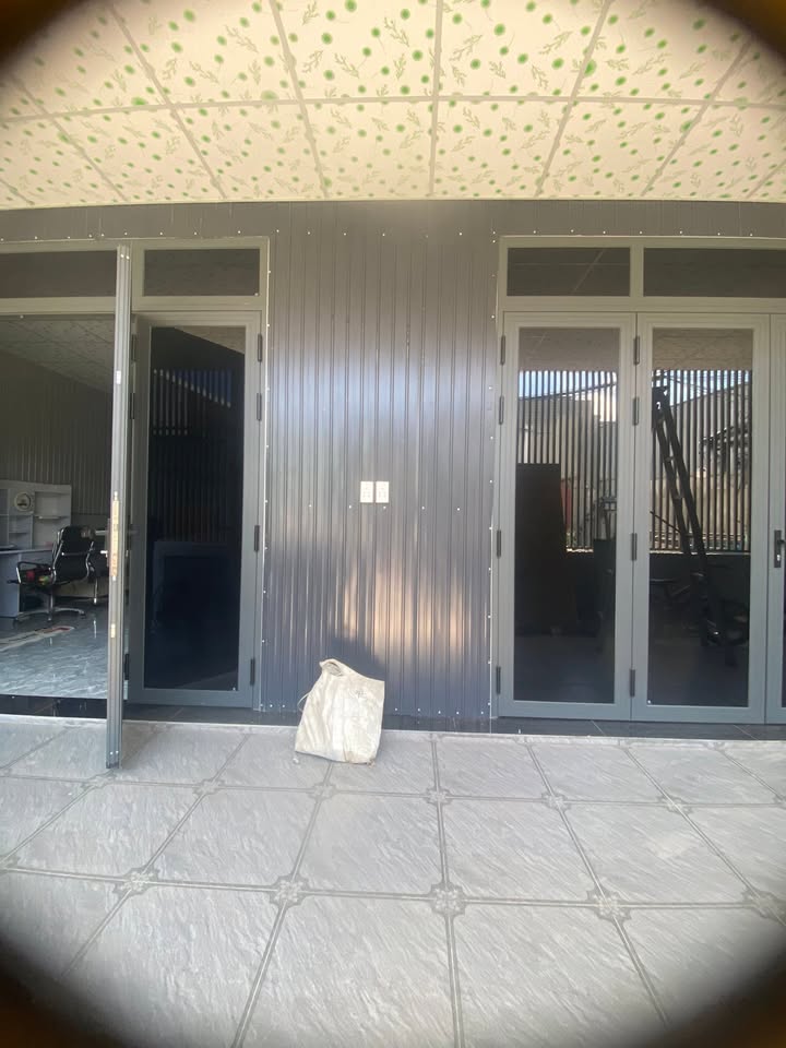 Nhà nguyên căn cho thuê tại quận 7 - Diện tích 96m², sạch sẽ, giá thỏa thuận!