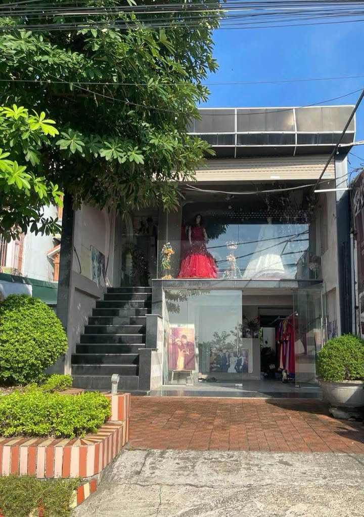 Nhà mặt đường Quốc lộ 1A, Phúc Tiến, 120m² giá 1 tỷ - Kinh doanh ngay!