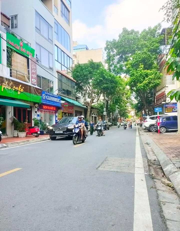 Nhà mặt đường Tô Vĩnh Diện, Thanh Xuân 56m² giá 21 tỷ - Kinh doanh tuyệt vời!