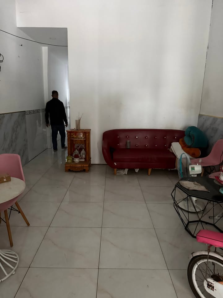 Nhà cho thuê mặt tiền đường Phạm Đức Sơn, quận 8, 20m² - Kinh doanh thuận lợi!