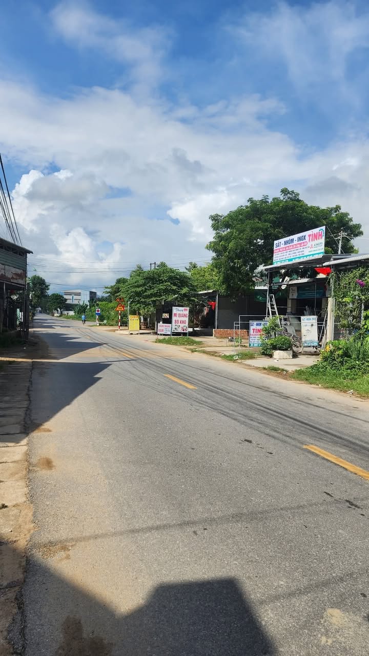 Đất mặt tiền đường nhựa Đức Tân, Mộ Đức 150m² - Cơ hội đầu tư tuyệt vời!