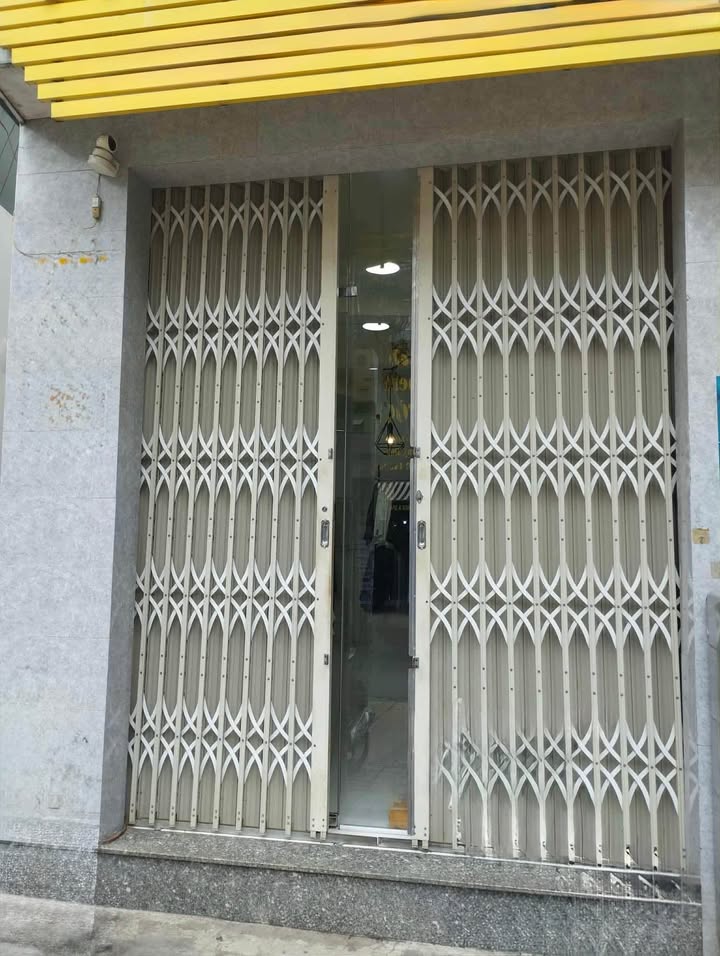 Cho thuê mặt bằng kinh doanh tại đường Vân Đồn, Nha Trang 24m² - Địa điểm sầm uất, giá chỉ 8 triệu!